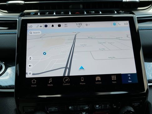 Used 2024 Jeep Grand Cherokee Trailhawk w/ Luxury Tech Group III image 22