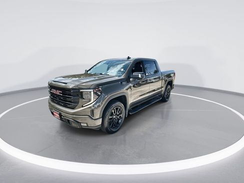 Used 2024 GMC Sierra 1500 Elevation w/ Elevation Premium Package AWD/4WD image 4