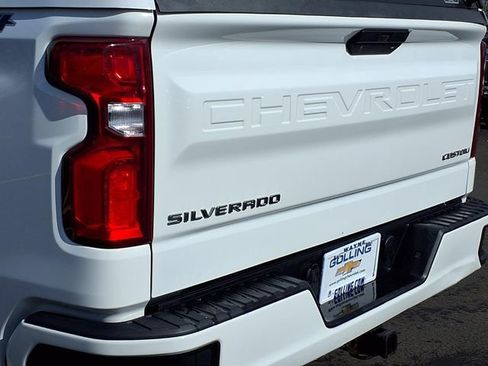 Used 2020 Chevrolet Silverado 1500 Custom w/ Custom Value Package image 21