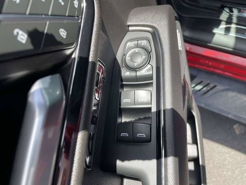 Used 2024 GMC Sierra 1500 AT4 w/ AT4 Preferred Package AWD/4WD image 16