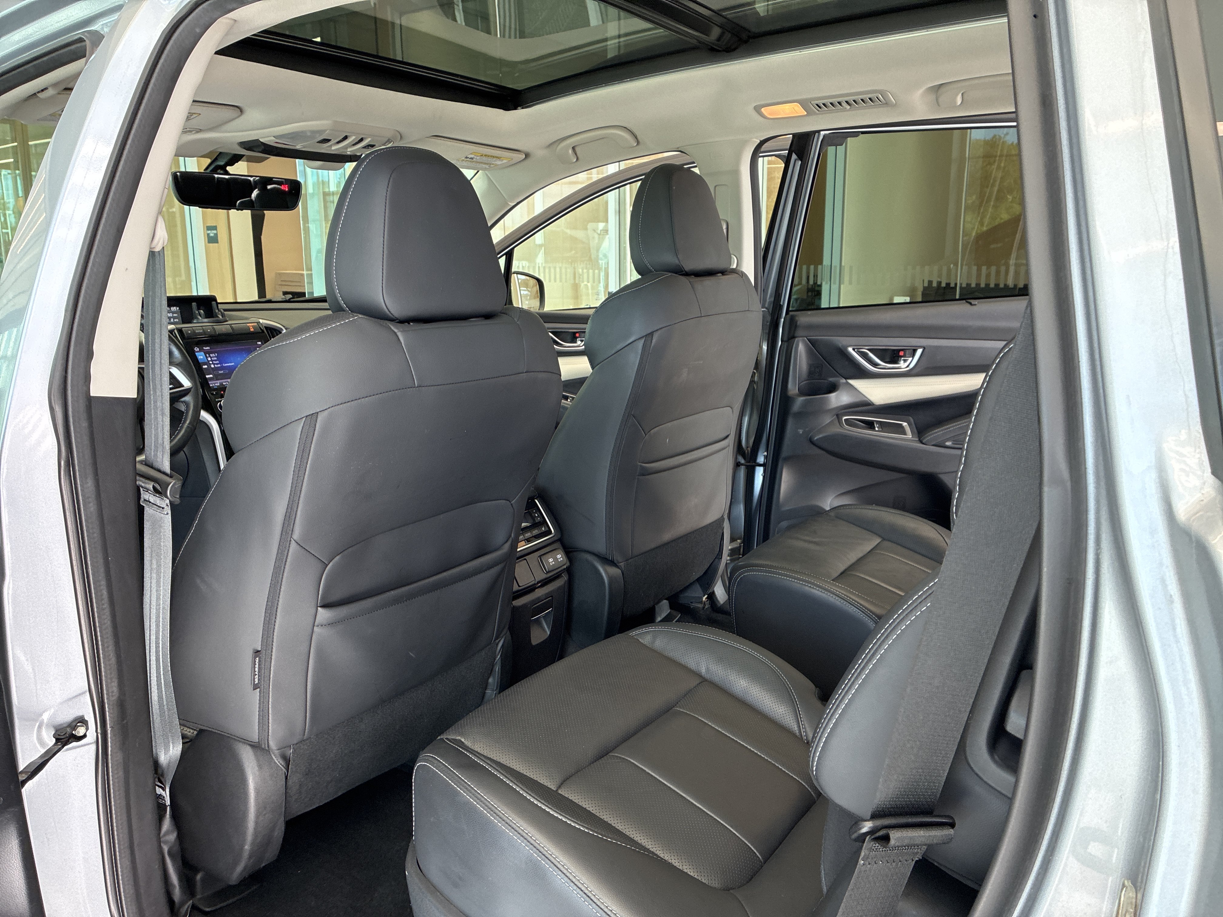 Used 2019 Subaru Ascent Limited AWD/4WD image 14