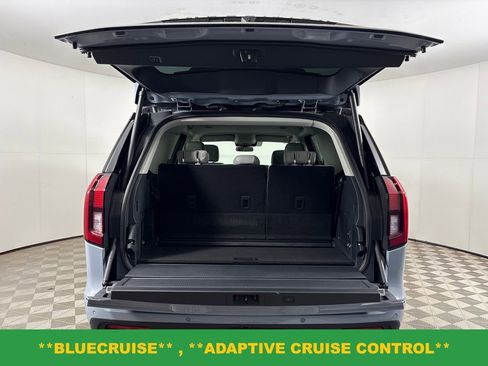 New 2026 Ford Expedition Active RWD image 9