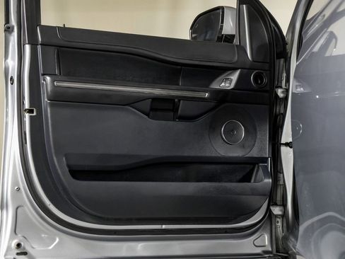 Used 2020 Ford Expedition XLT w/ Equipment Group 202A image 33