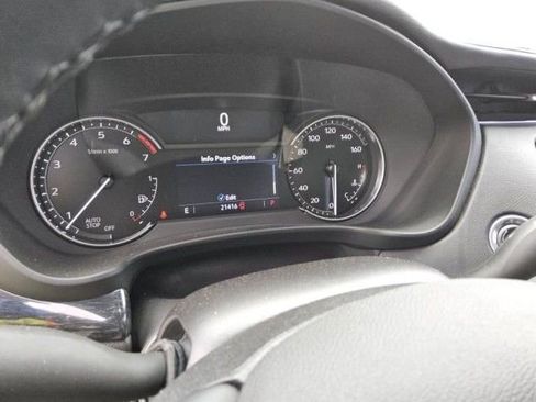 Used 2023 Cadillac XT4 Premium Luxury FWD image 8