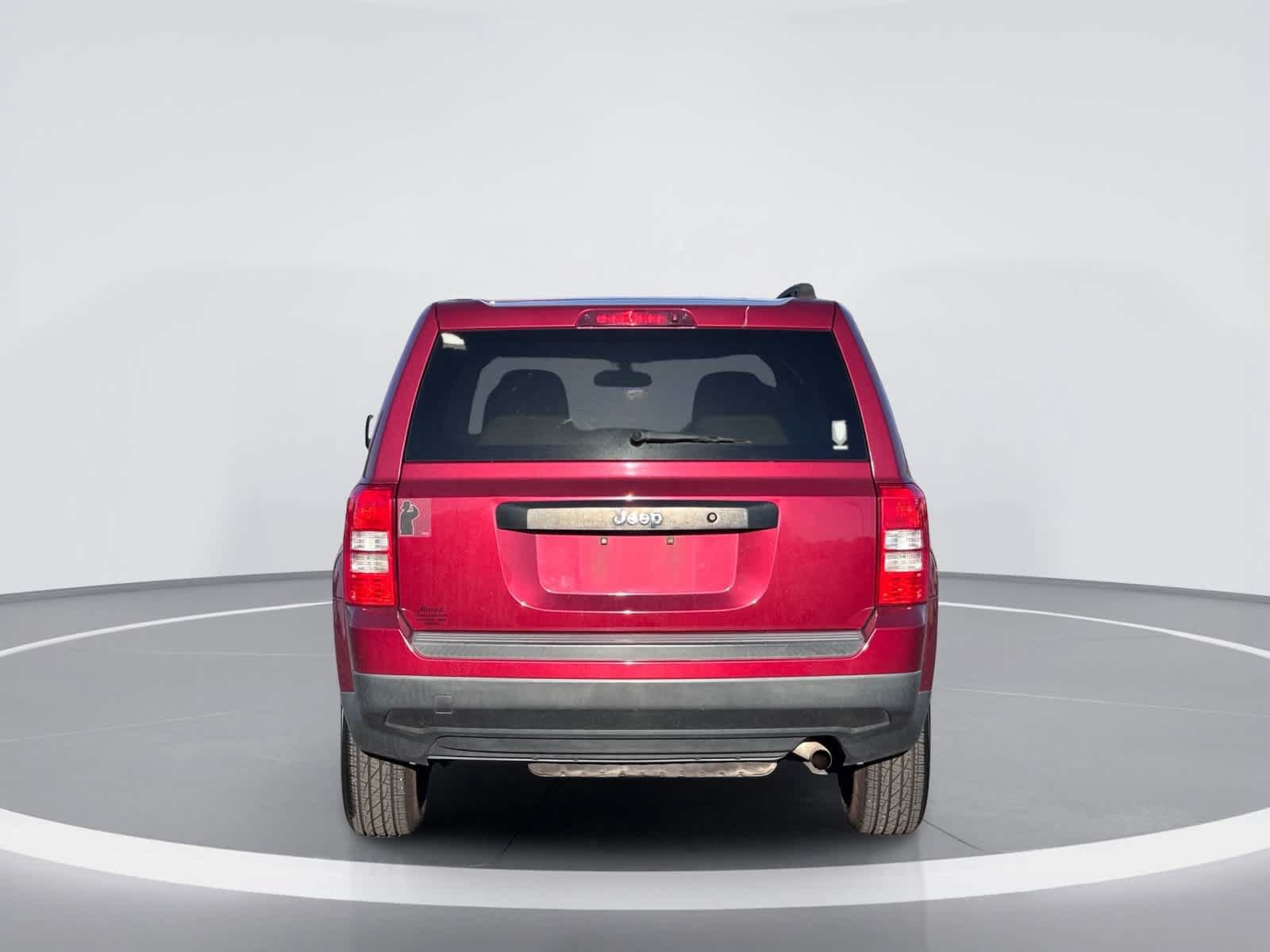 Used 2015 Jeep Patriot Sport FWD image 7