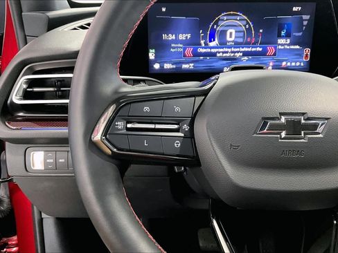 Used 2024 Chevrolet Traverse RS AWD/4WD image 21
