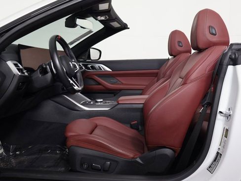 Used 2025 BMW M440i Convertible w/ Premium Package RWD image 11