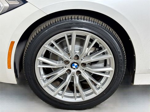 Used 2023 BMW 330i 330i w/ Driving Assistance Package image 31