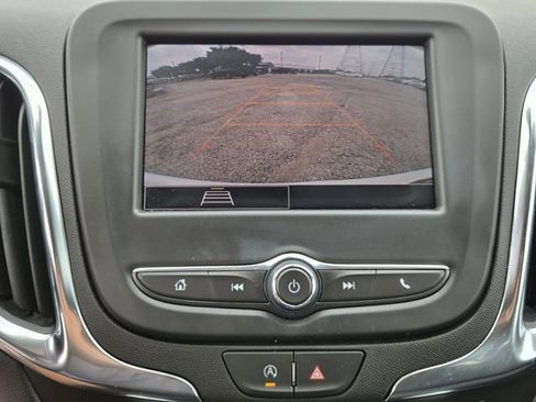 Used 2024 Chevrolet Equinox LT w/ LPO, Floor Liner Package FWD image 17