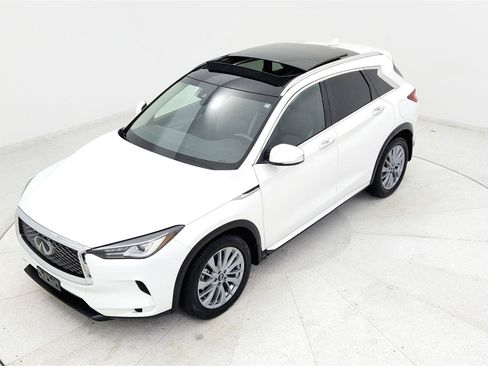 Used 2023 INFINITI QX50 Luxe AWD/4WD image 13