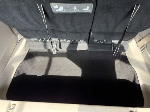 Used 2018 Chrysler Pacifica Touring Plus image 18