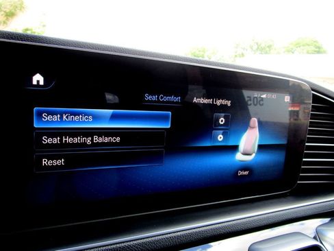 Used 2020 Mercedes-Benz GLE 350 4MATIC w/ 3rd Row Seat Package image 26