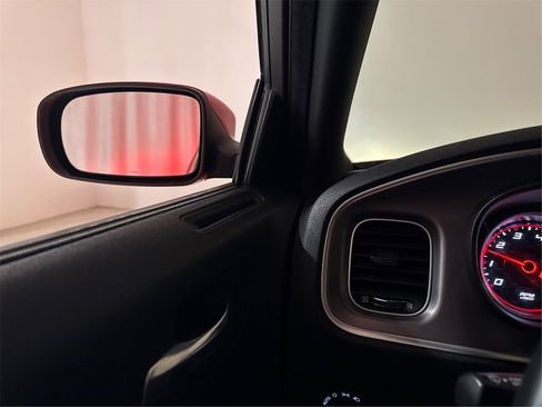 Used 2022 Dodge Charger SXT image 36
