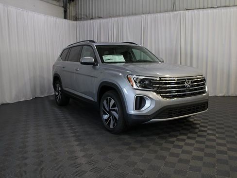 New 2026 Volkswagen Atlas SE image 31