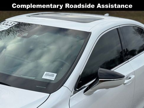 Certified 2023 Lexus ES 300h Ultra Luxury image 10