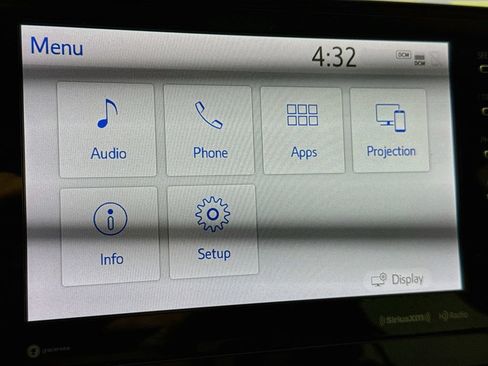 Used 2021 Toyota Camry XLE FWD image 15