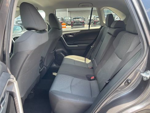 Used 2024 Toyota RAV4 XLE FWD image 14