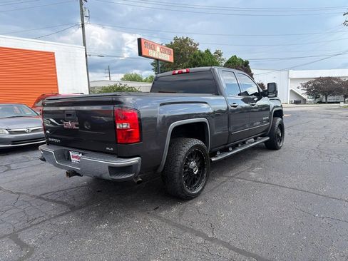 Used 2015 GMC Sierra 1500 SLE w/ SLE Value Package RWD image 9