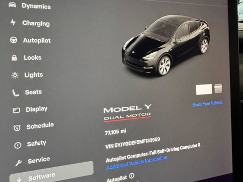 Used 2021 Tesla Model Y Performance image 29
