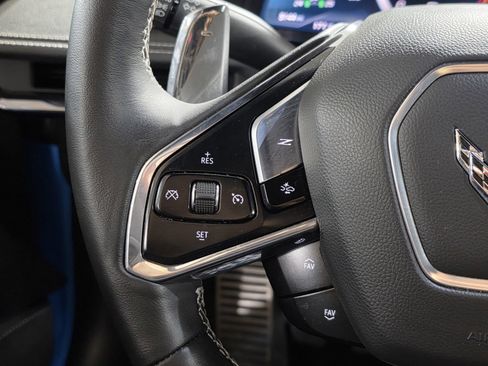 Used 2024 Chevrolet Corvette Stingray Preferred Cpe w/ Z51 Performance Package image 39