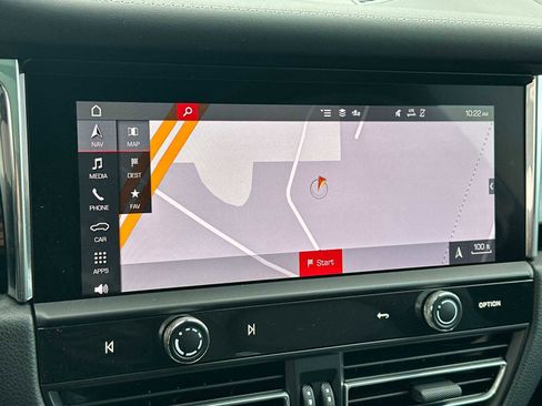 Used 2025 Porsche Macan Turbo image 20