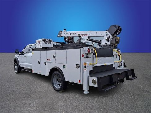 New 2024 Ford F550 4x4 Crew Cab Super Duty image 3