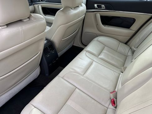 Used 2014 Lincoln MKS w/ Equipment Group 101A image 13