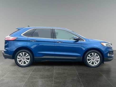 Used 2024 Ford Edge Titanium w/ Equipment Group 301A AWD/4WD image 9