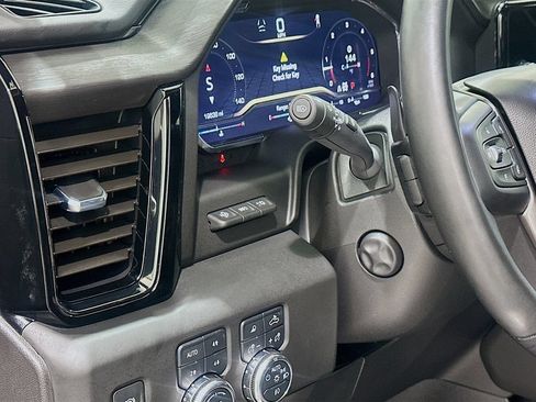 Used 2025 GMC Sierra 1500 AT4X AWD/4WD image 10