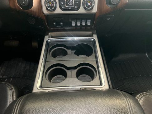 Used 2013 Ford F250 Lariat w/ Lariat Ultimate Pkg image 28