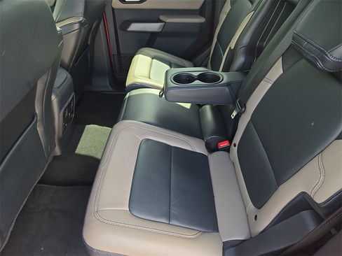 Used 2022 Ford Bronco Wildtrak image 13