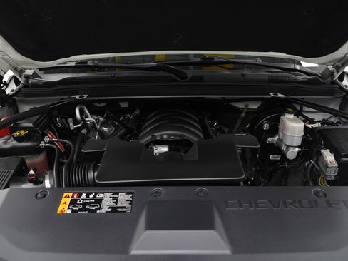 Used 2019 Chevrolet Tahoe LS AWD/4WD image 29