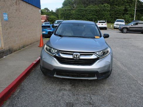 Used 2019 Honda CR-V LX image 2