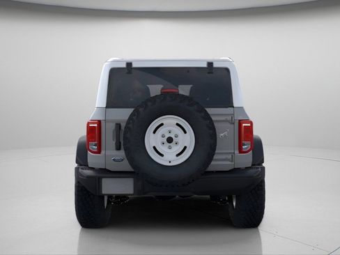 New 2026 Ford Bronco Heritage Edition image 5