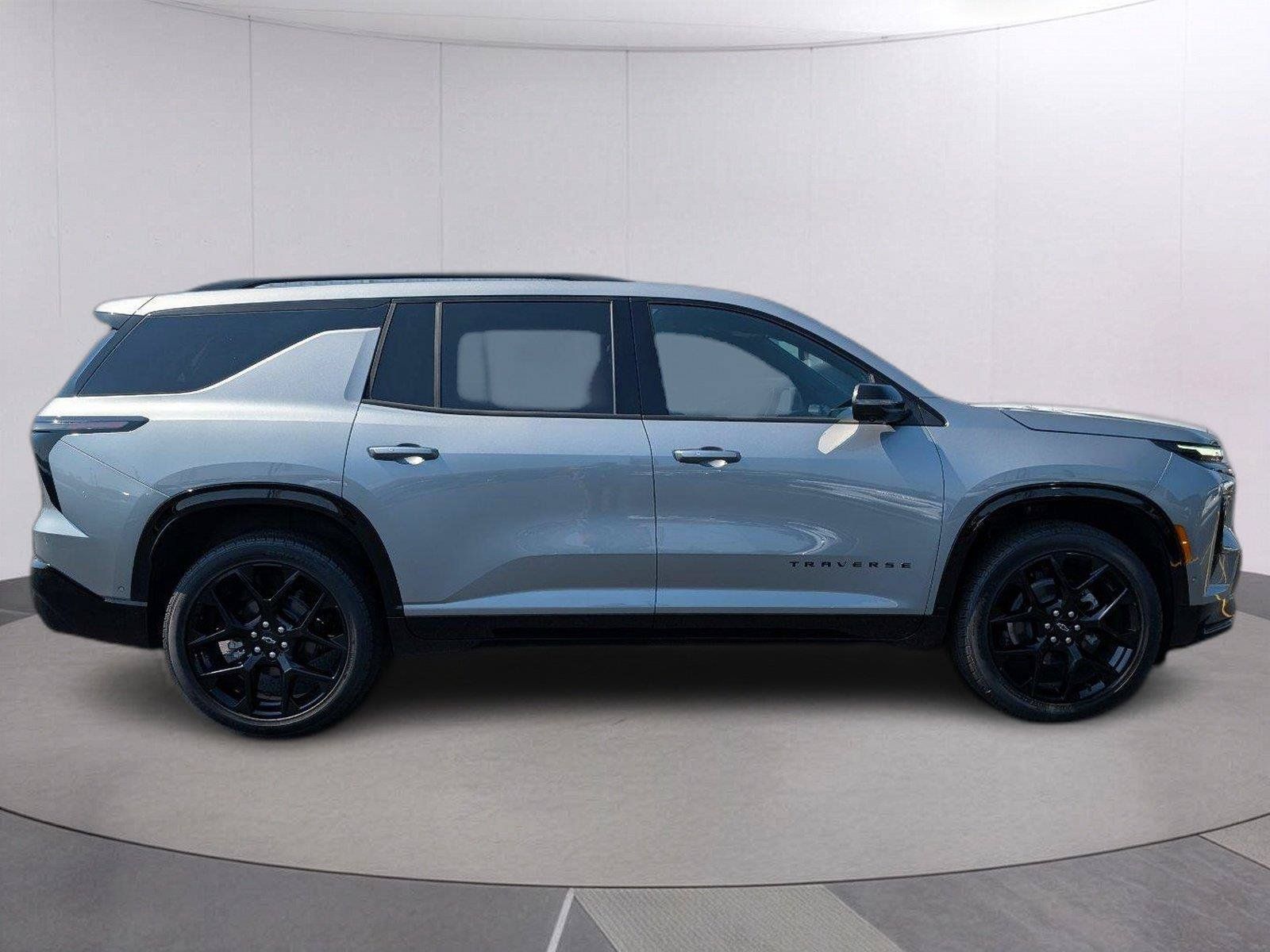 New 2026 Chevrolet Traverse RS FWD image 8