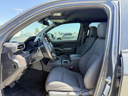 Used 2024 Toyota Tacoma SR5 RWD image 5