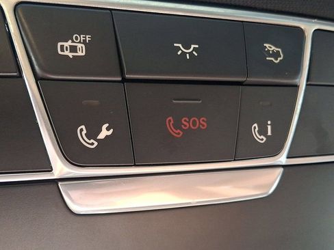 Used 2016 Mercedes-Benz S 550 4dr Sedan S 550 4MATIC image 30