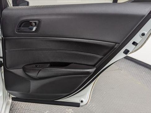 Used 2016 Acura ILX image 19