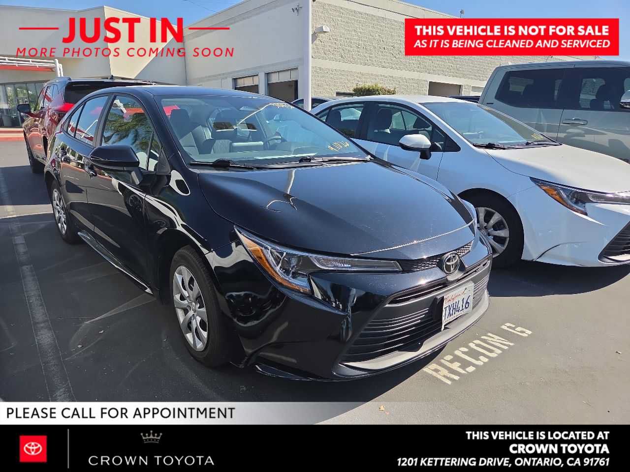 Used 2025 Toyota Corolla LE FWD image 3