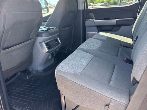 Used 2023 Ford F250 XLT w/ XLT Premium Package AWD/4WD image 15