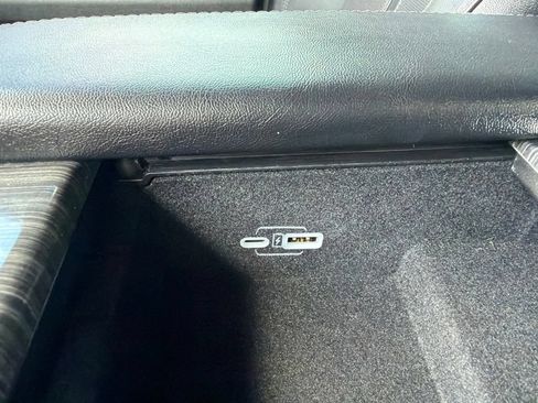 Used 2022 Jeep Wagoneer Series II AWD/4WD image 49
