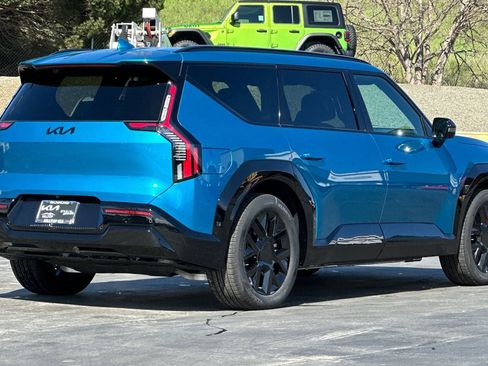New 2026 Kia EV9 Land image 4