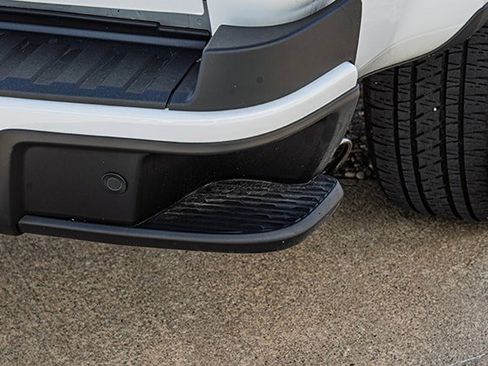 Used 2022 GMC Canyon Denali image 19