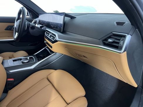 Used 2024 BMW 330e image 29