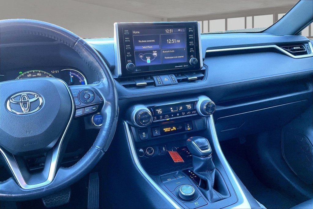 Used 2019 Toyota RAV4 XSE w/ XSE Weather Package AWD/4WD image 10
