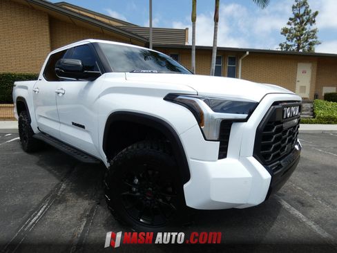 Used 2024 Toyota Tundra Limited w/ TRD Off-Road Package AWD/4WD image 9