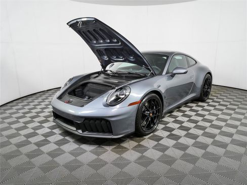Certified 2026 Porsche 911 Carrera GTS RWD image 31