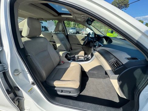 Used 2013 Honda Accord EX-L image 16