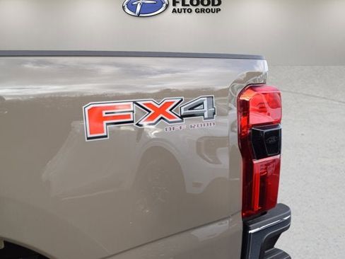 New 2026 Ford F250 Lariat w/ Chrome Package image 5