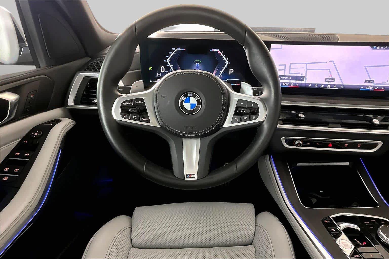 Used 2024 BMW X5 xDrive40i w/ M Sport Package AWD/4WD image 6